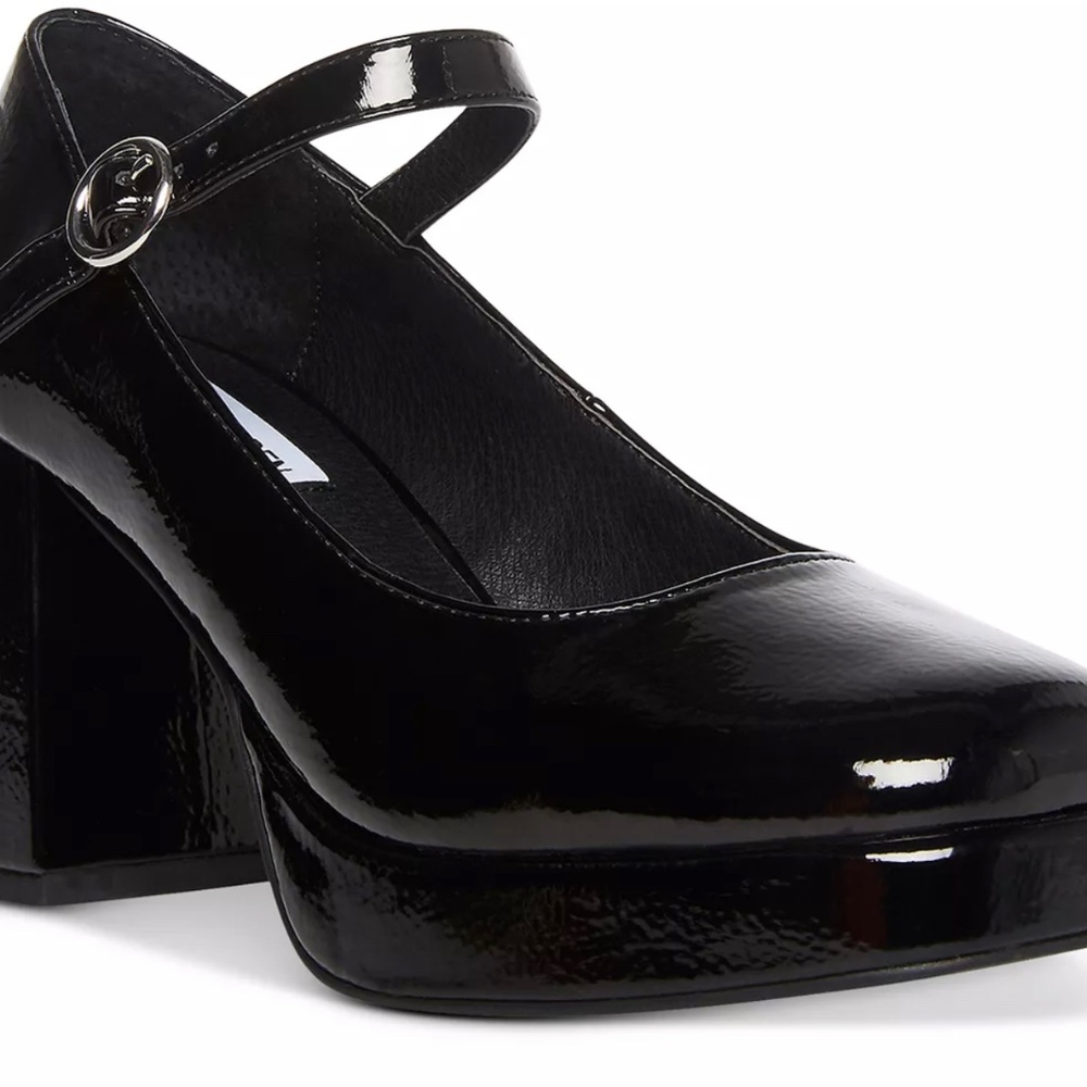 Steve Madden mingle Maryjane. Women's Mingle Two-Piece Platform Pumps